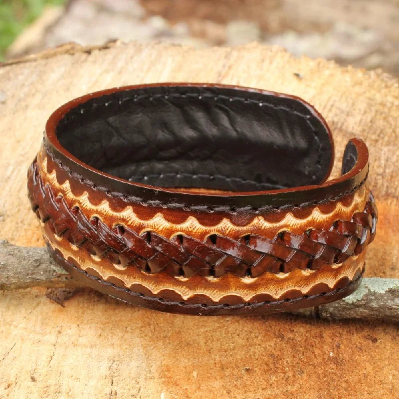 women silver bangles -Handmade Men's Leather 'Desert Warrior' Bracelet (Thailand)