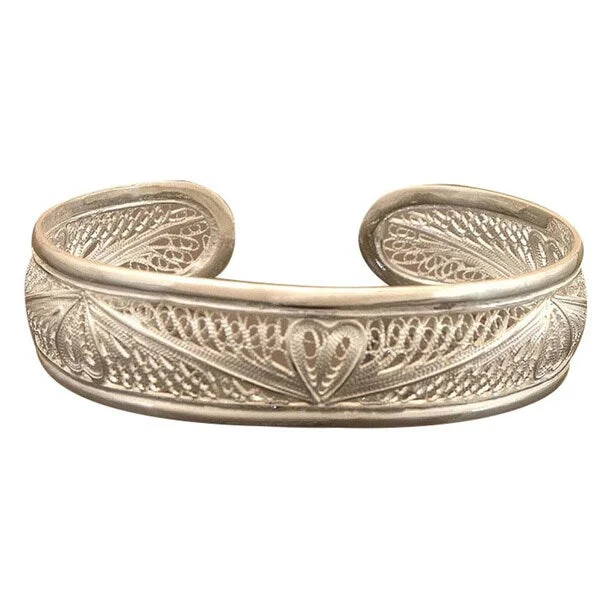 women gold-plated bangles -Sterling Silver 'Nature's Heart' Bracelet