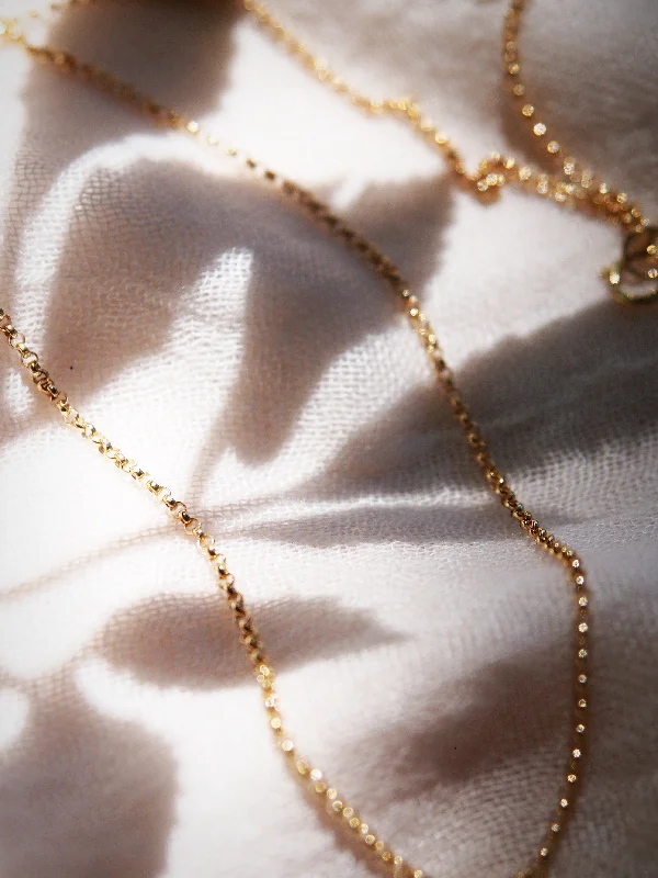 women geometric chain necklaces -Sale - Gold Rolo Chain Necklace - Hulama