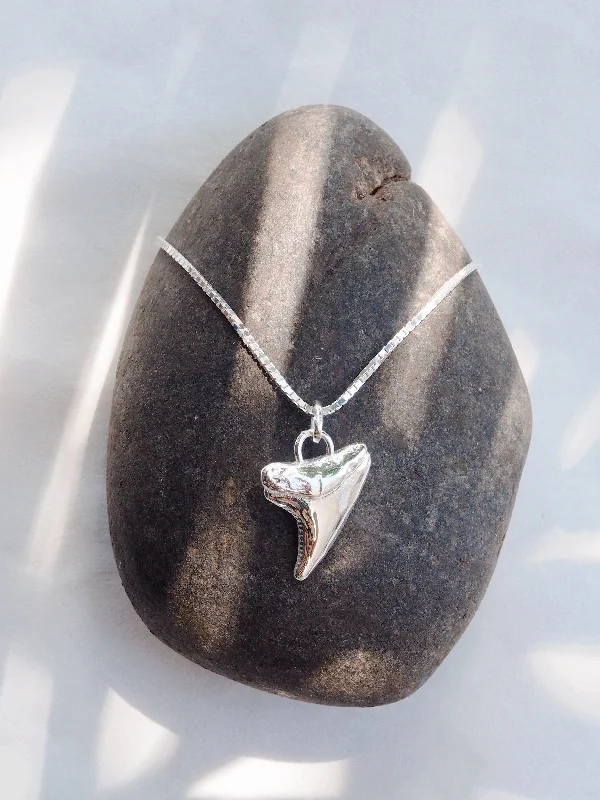 women sparkling diamond necklaces -Silver Shark Tooth Necklace - Mano